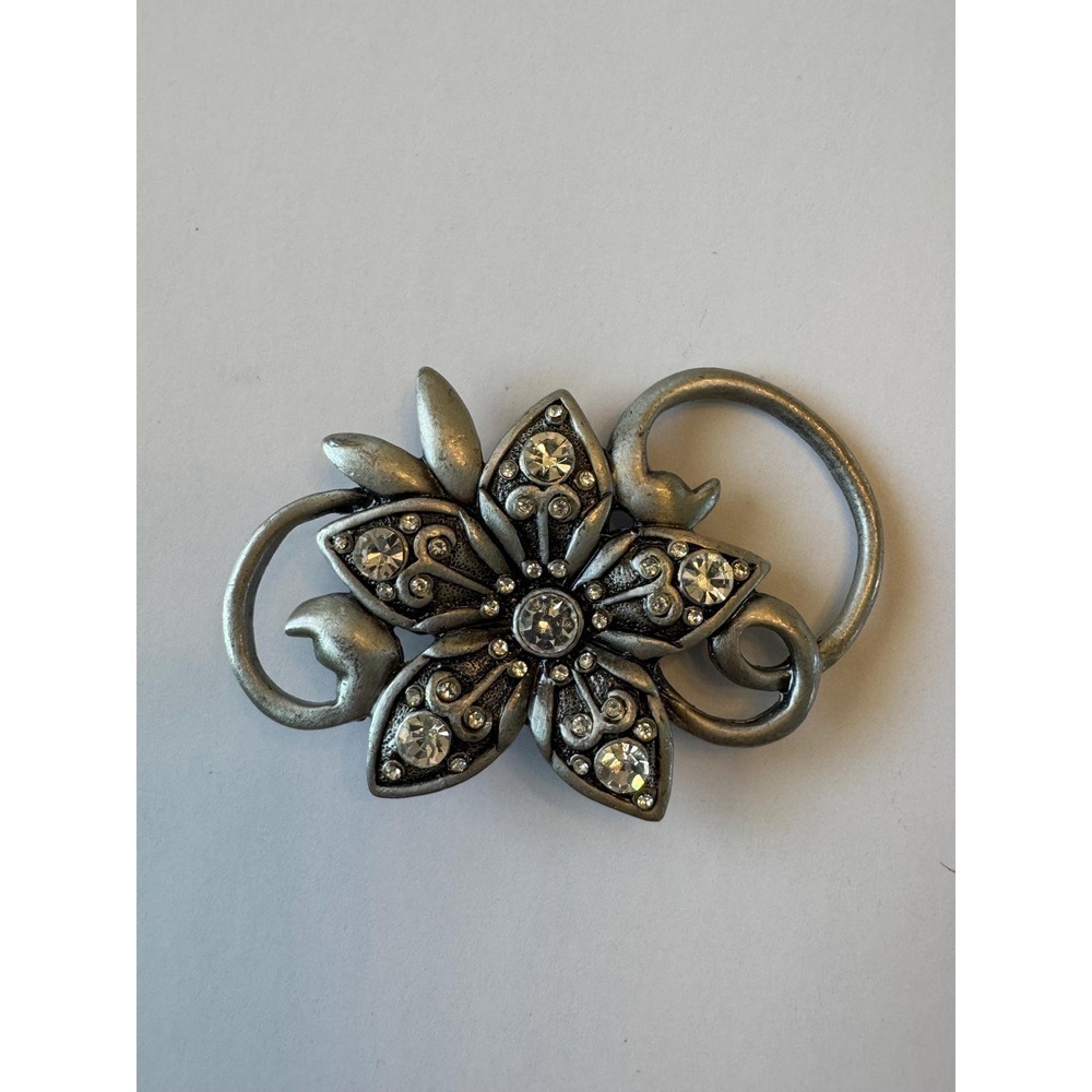 Vintage Art Nouveau Silver Tone Floral Intricate Grannycore‎ Brooch